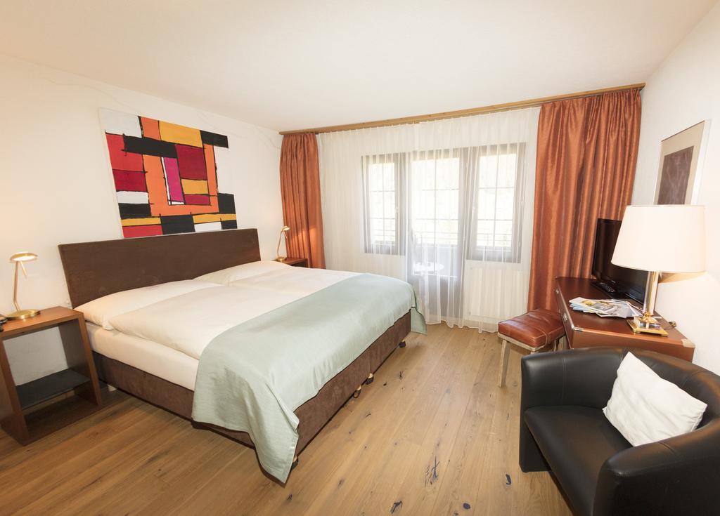 Chalet-Hotel Larix Давос Экстерьер фото